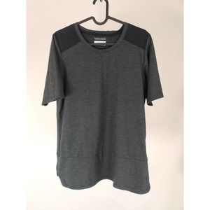 (V) Columbia Women shirt SS gray/black omni-wick advanced evaporation sz M